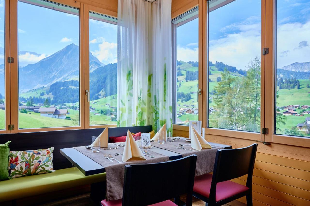 Ferien- Und Familienhotel Alpina Adelboden Bagian luar foto