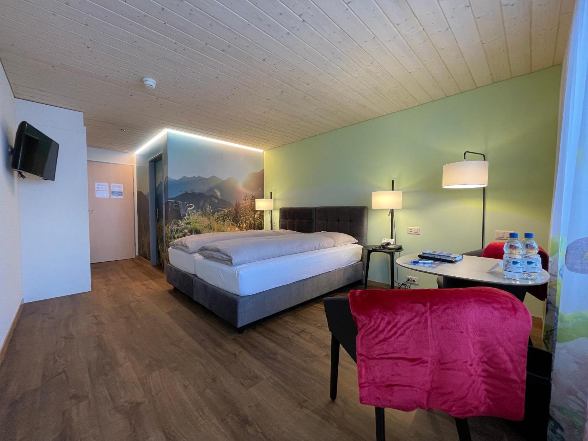 Ferien- Und Familienhotel Alpina Adelboden Bagian luar foto